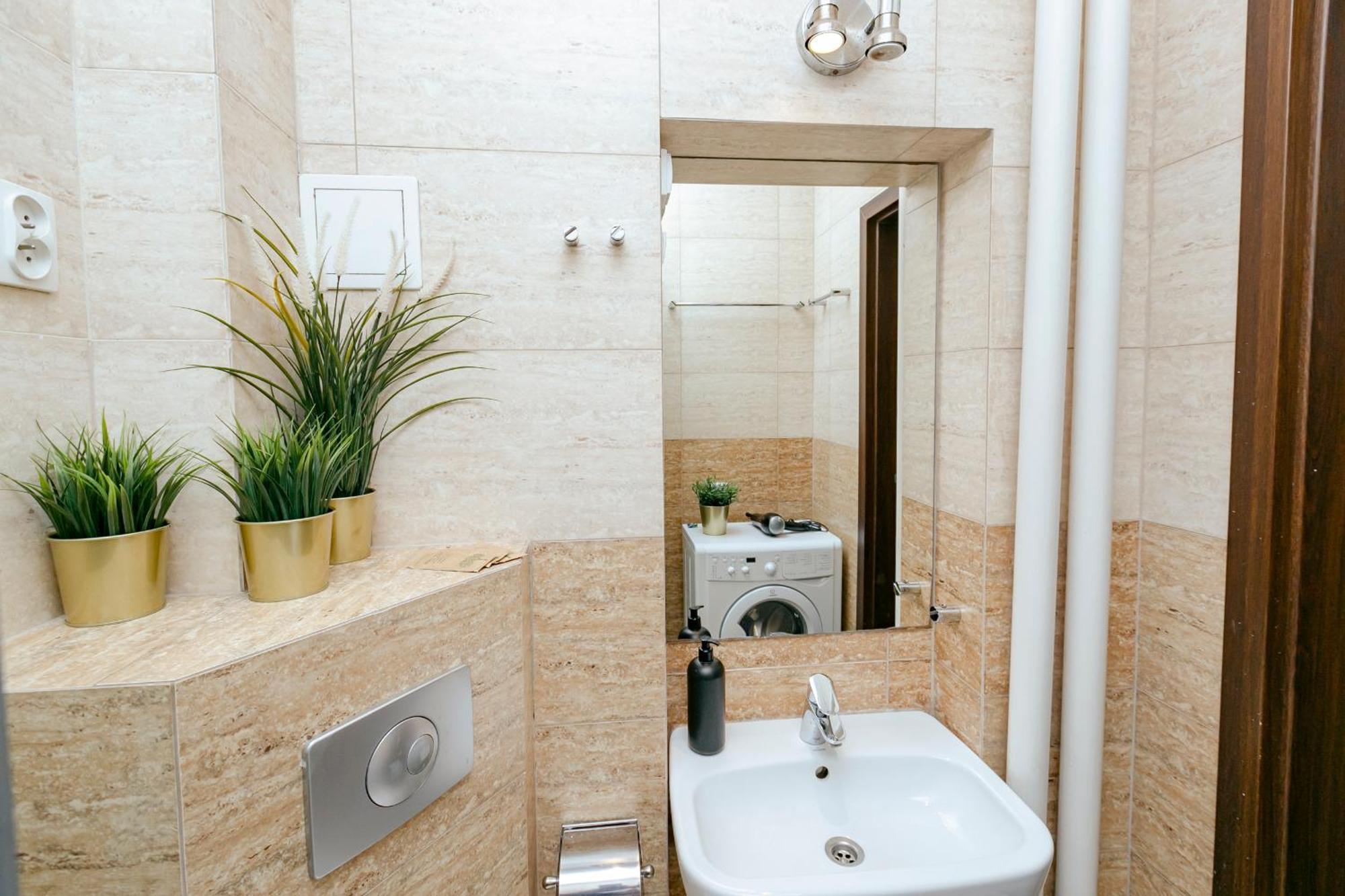 Plac Konstytucji 6 Orange - Apartament Dla 4 Osob - Bezplatny Parking - Free Parking - Piekny Widok Na Panorame Warszawy Warsaw Luaran gambar