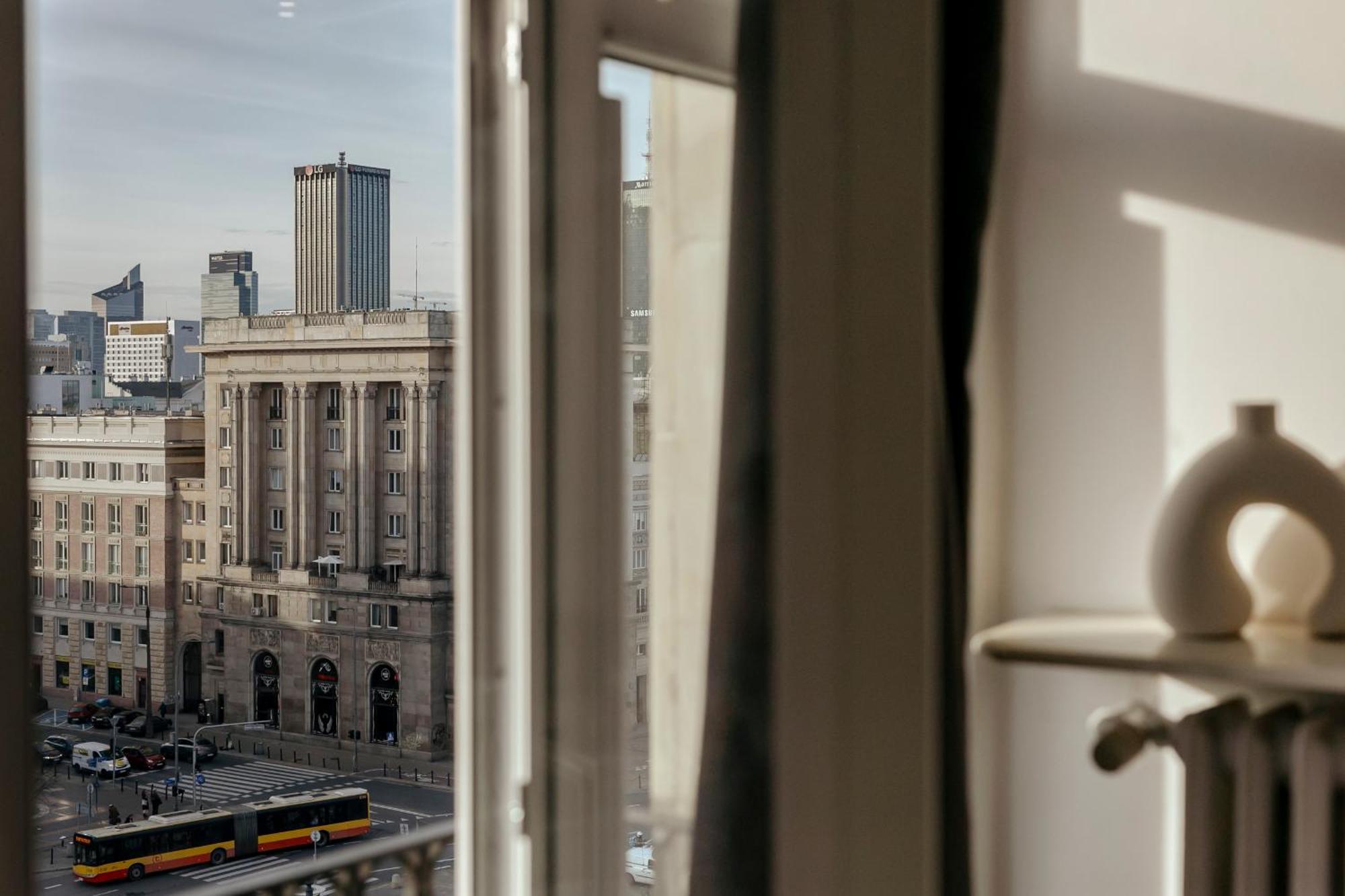 Plac Konstytucji 6 Orange - Apartament Dla 4 Osob - Bezplatny Parking - Free Parking - Piekny Widok Na Panorame Warszawy Warsaw Luaran gambar
