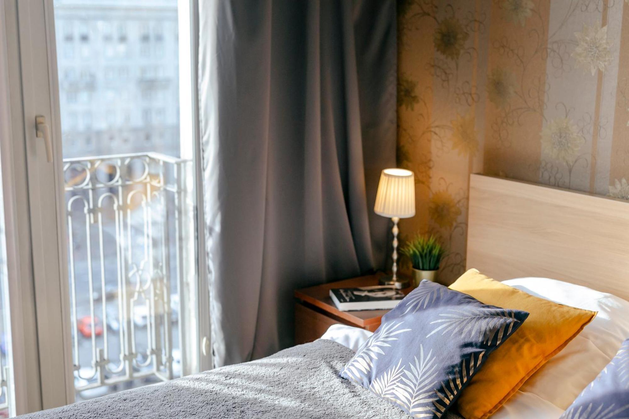 Plac Konstytucji 6 Orange - Apartament Dla 4 Osob - Bezplatny Parking - Free Parking - Piekny Widok Na Panorame Warszawy Warsaw Luaran gambar